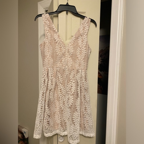 Lulus Dress - Picture 2 of 3